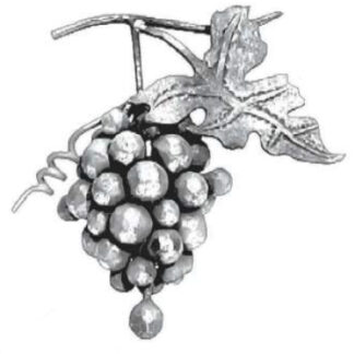 140H1 - Grape Cluster with Leaf